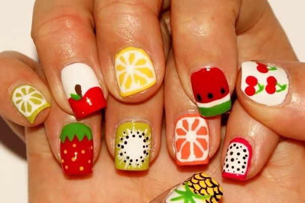 Một số ý tưởng làm nail trái cây cho một mùa hè sôi động